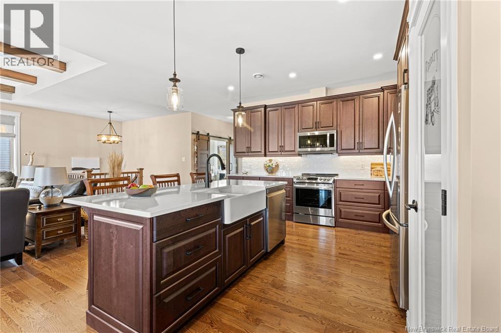 11 Rosebank Crescent - 17