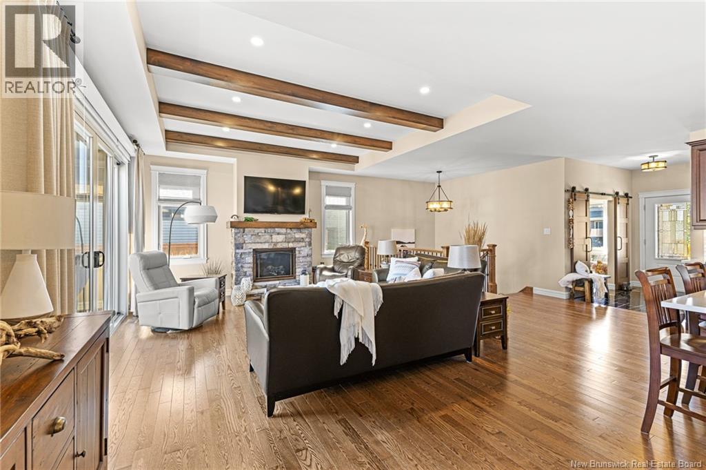 11 Rosebank Crescent - 12