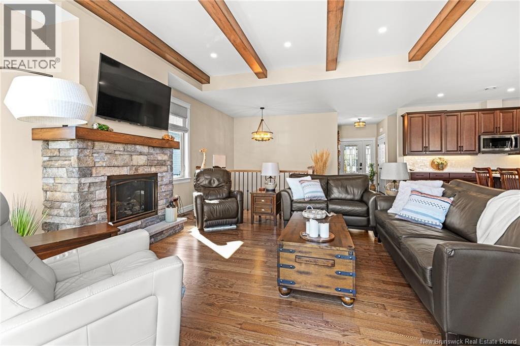 11 Rosebank Crescent - 15