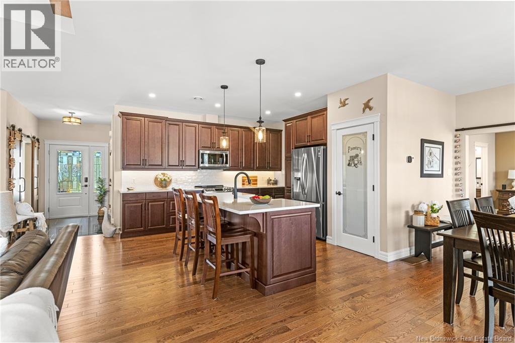 11 Rosebank Crescent - 16