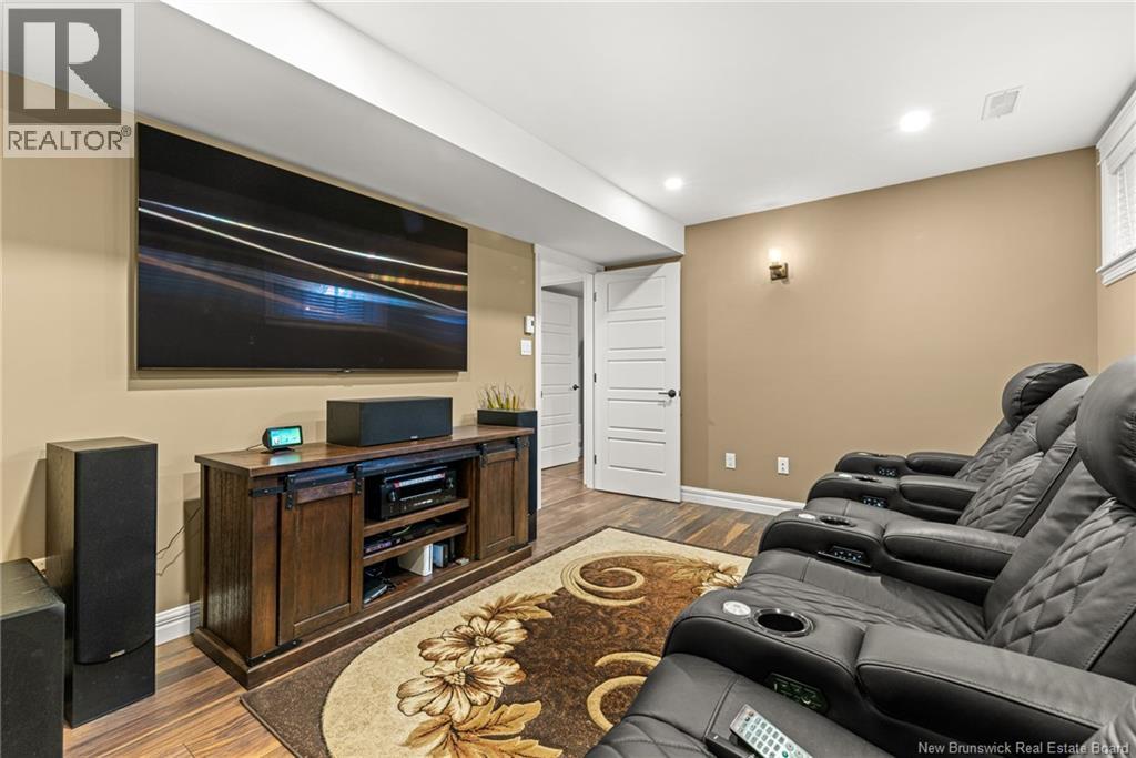 11 Rosebank Crescent - 35