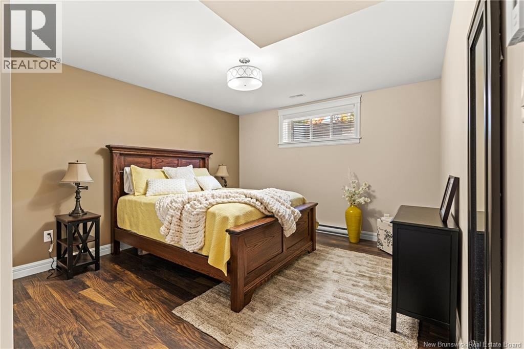 11 Rosebank Crescent - 33