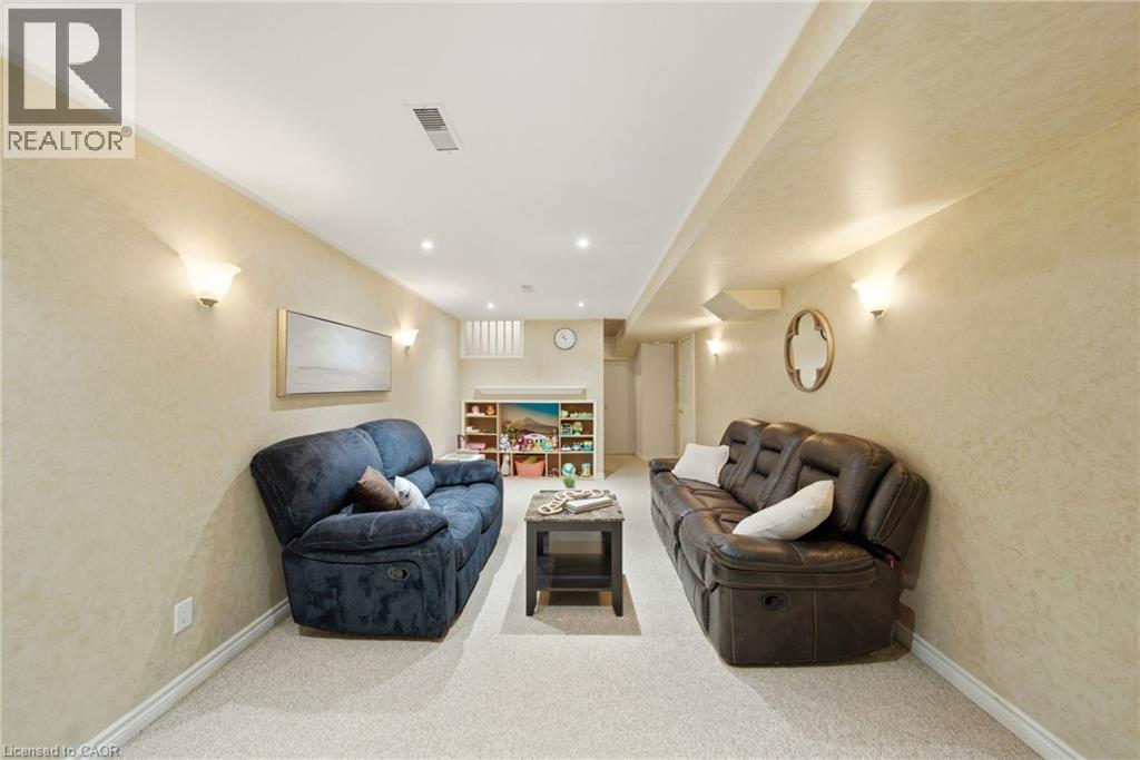 11 TOMAHAWK Drive, Grimsby, Ontario, L3M5G4 — Photo 22