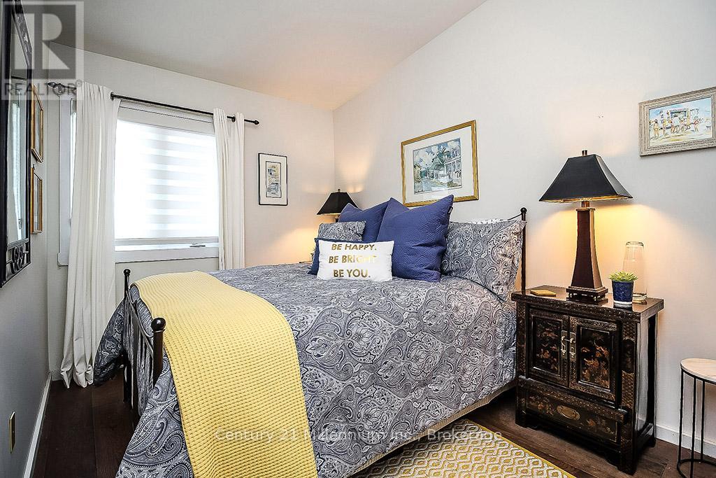 493 OXBOW CRESCENT - 23
