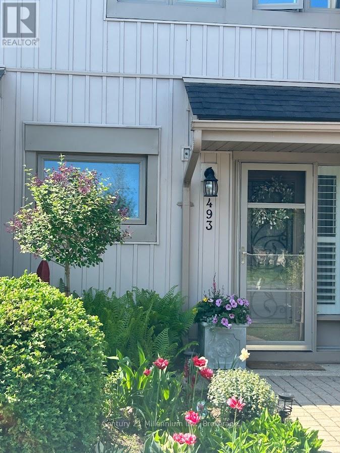 493 OXBOW CRESCENT - 3