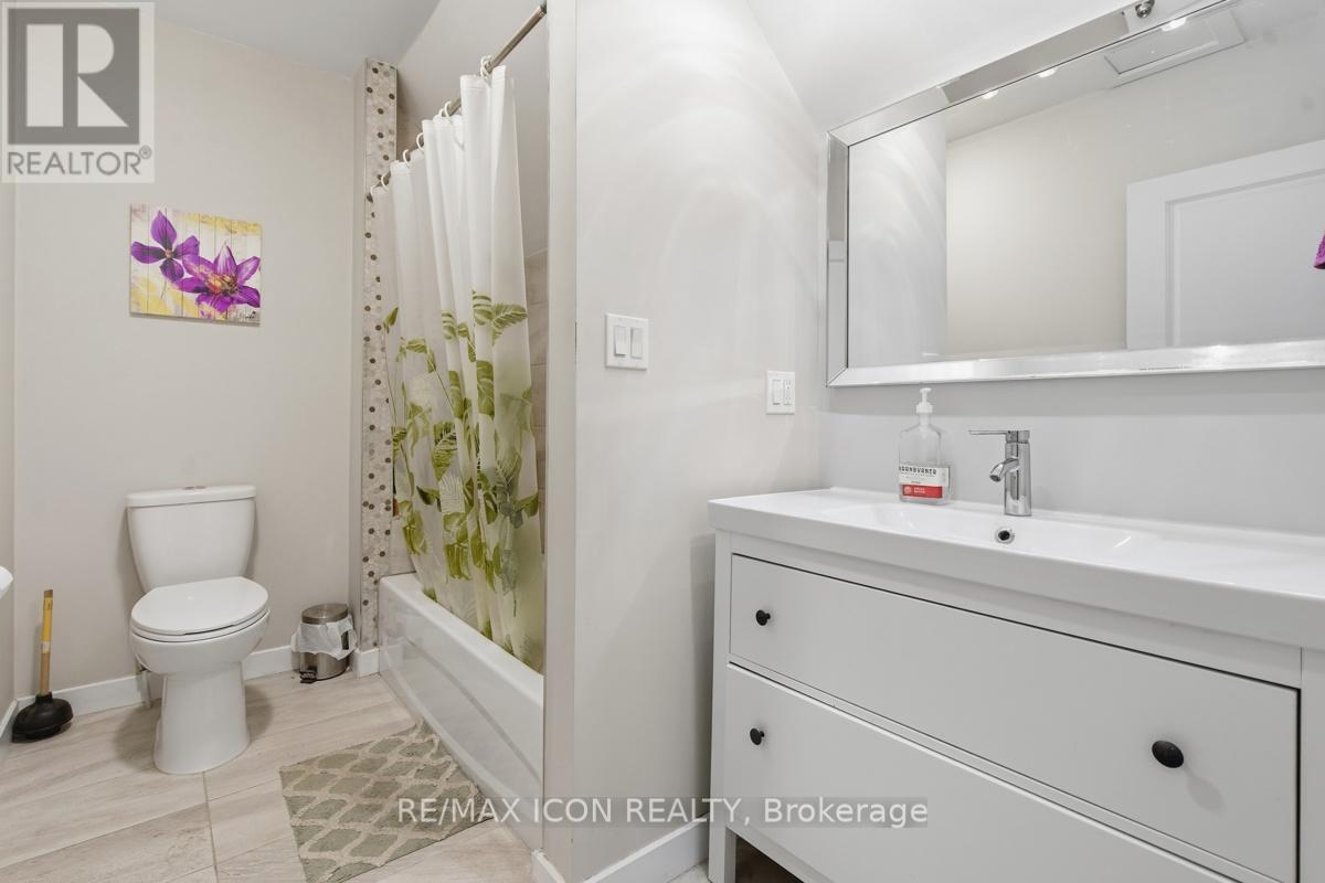 67 ELYSIAN STREET - 25
