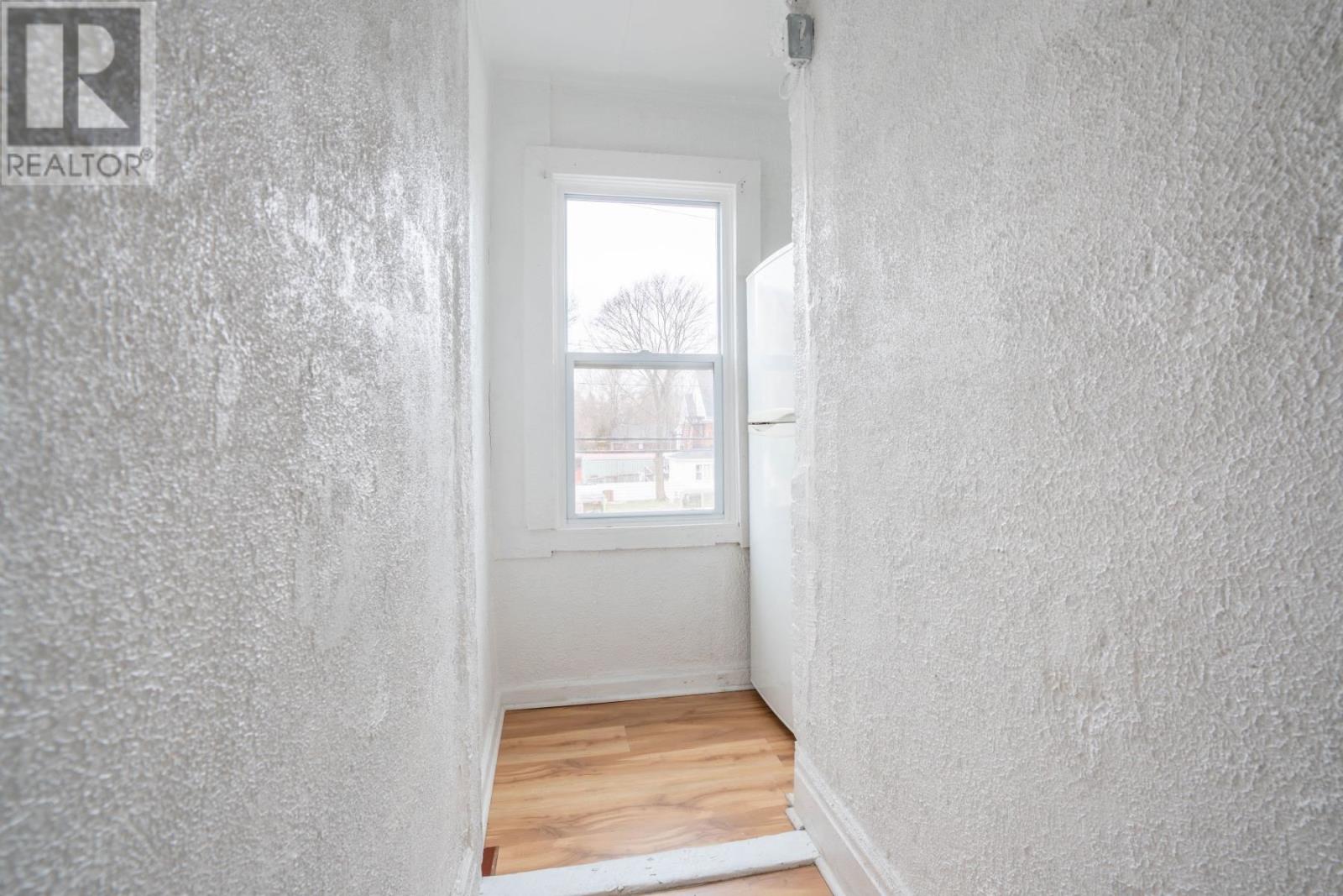 928 Queen ST E, Sault Ste. Marie, Ontario, P6A2B9 — Photo 27