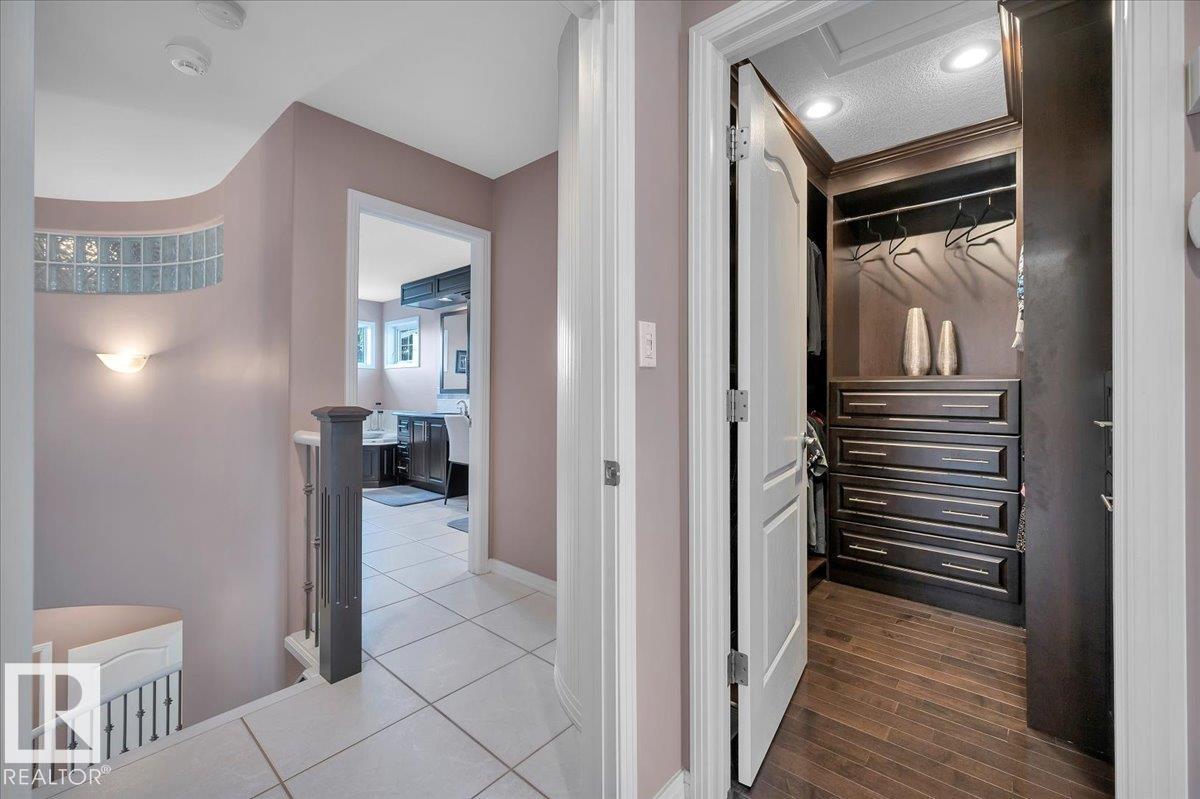 314 WEAVER PT NW, Edmonton