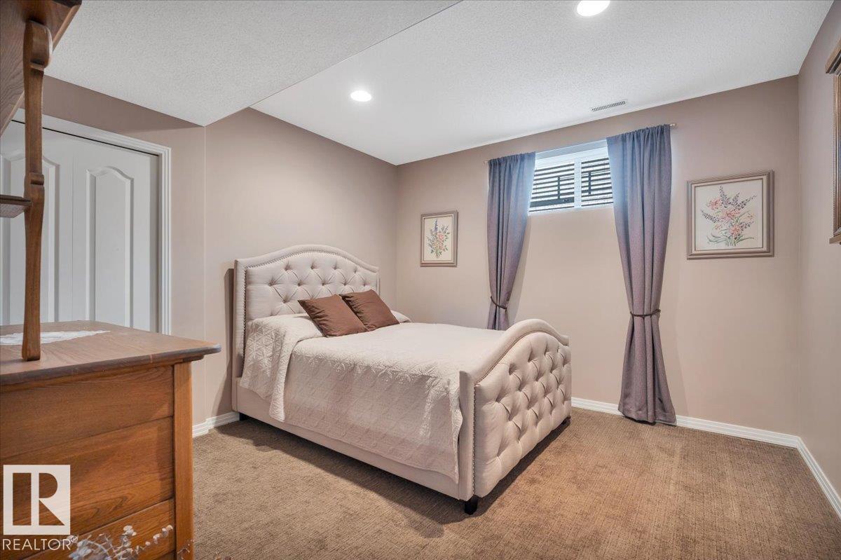 314 WEAVER PT NW, Edmonton
