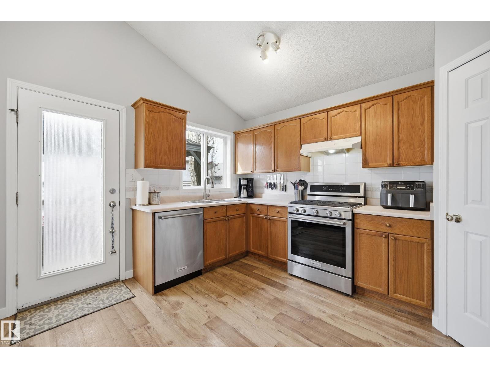 147 WESTMEWS DR - 11