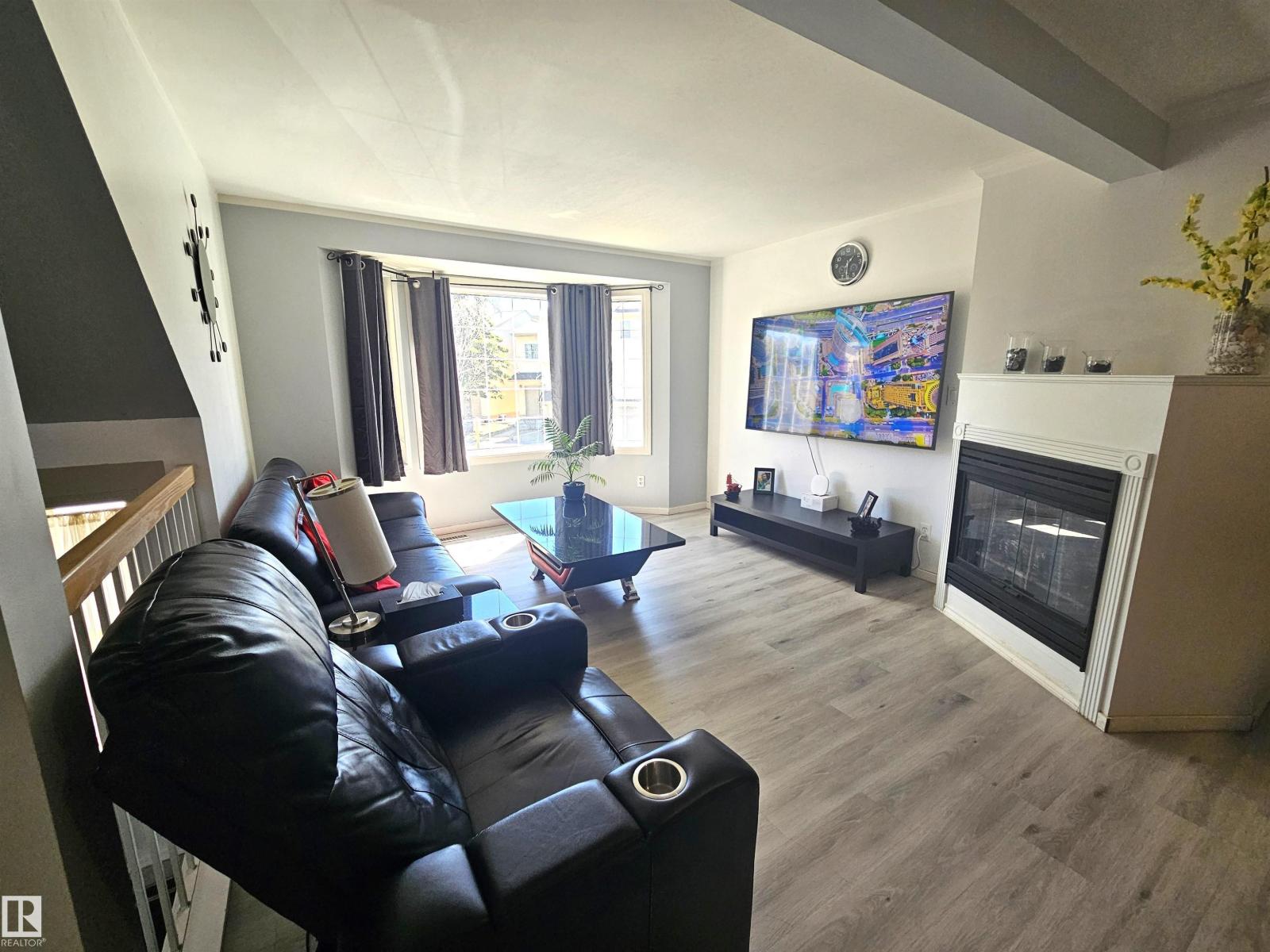 #28 3645 145 AV NW, Edmonton