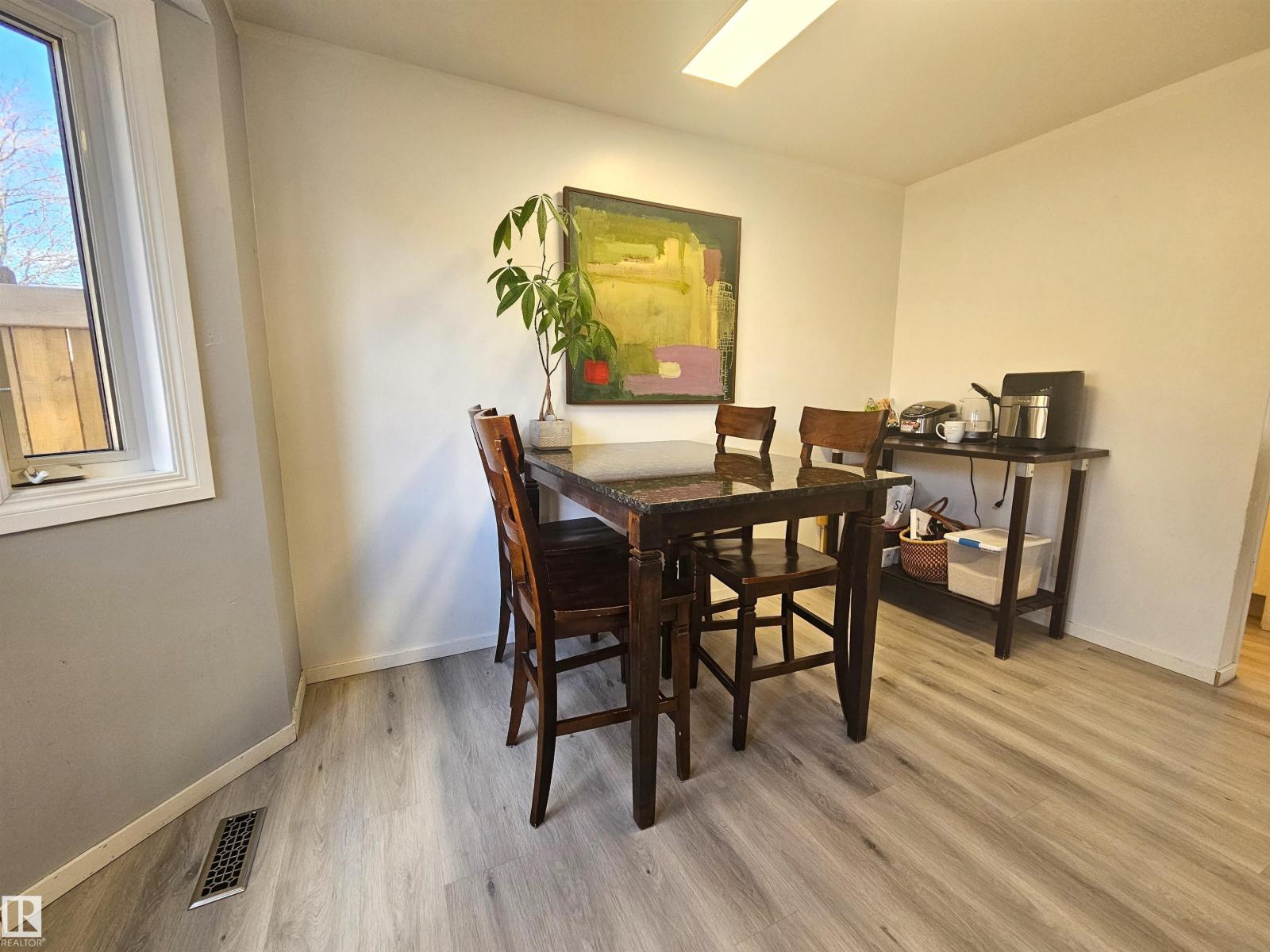 #28 3645 145 AV NW, Edmonton