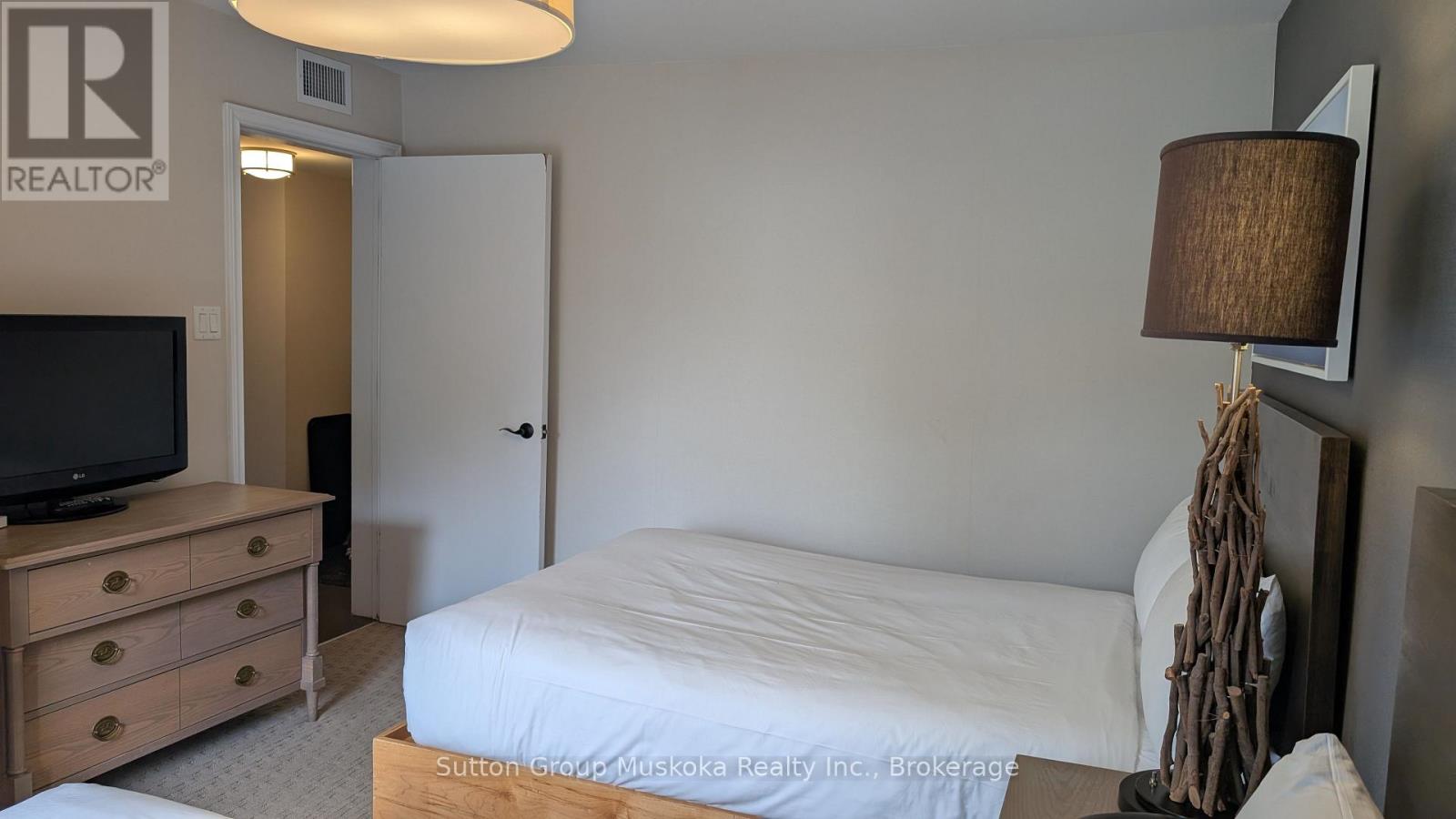 #52-207 1235 DEERHURST DRIVE - Image 10