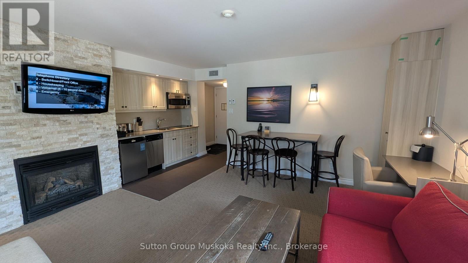 #52-207 1235 DEERHURST DRIVE - 5