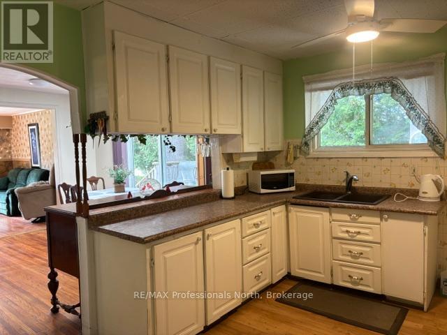 37 PRINCE STREET - 11