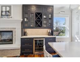 202 & 206 - 12 Bigwin Island, Lake Of Bays, ON P0B1A0 Photo 14