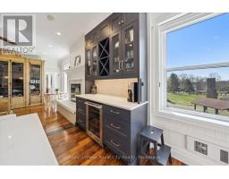 202 & 206 - 12 Bigwin Island, Lake Of Bays, ON P0B1A0 Photo 15