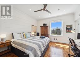 202 & 206 - 12 Bigwin Island, Lake Of Bays, ON P0B1A0 Photo 25