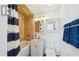202 & 206 - 12 Bigwin Island, Lake Of Bays, ON P0B1A0 Photo 27