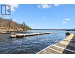 202 & 206 - 12 Bigwin Island, Lake Of Bays, ON P0B1A0 Photo 33