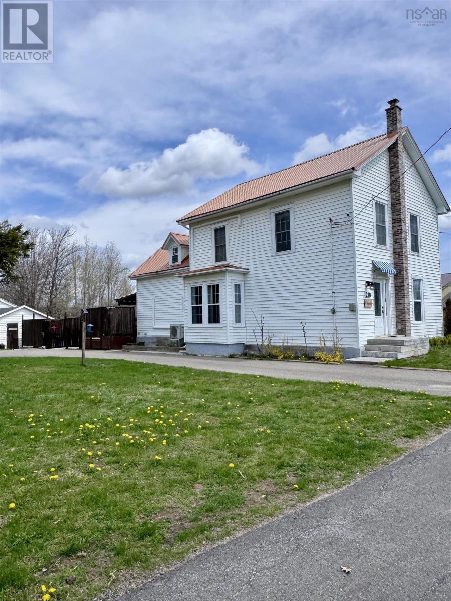 Property photo of 218 Main Street
