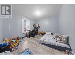 827 Somerset Street W, Ottawa, ON K1R6R4 Photo 10