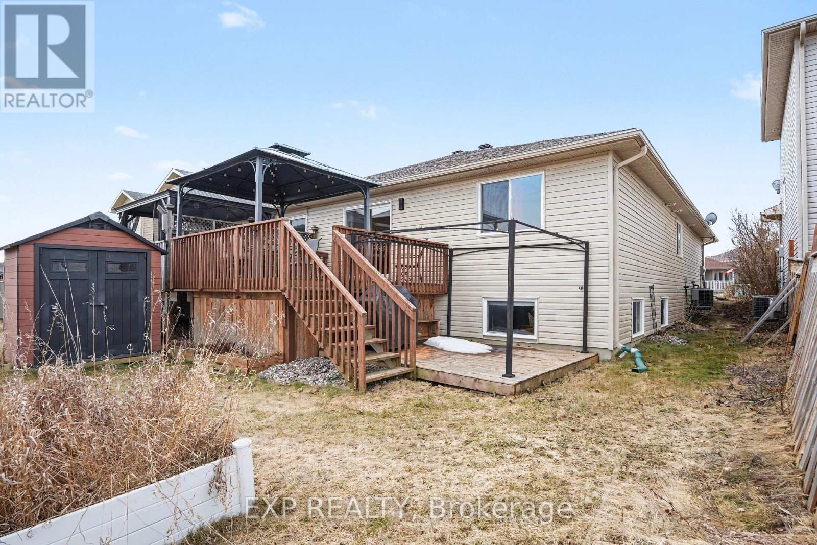 46 FRIEDAY STREET - 20