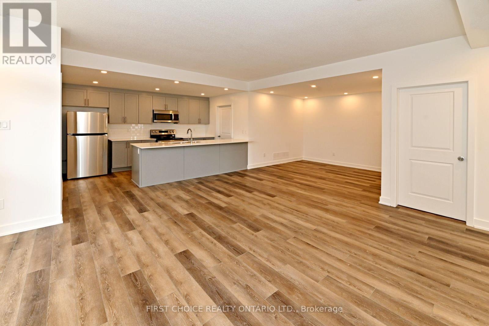 #K 410 ROLLING MEADOW CRESCENT - 8