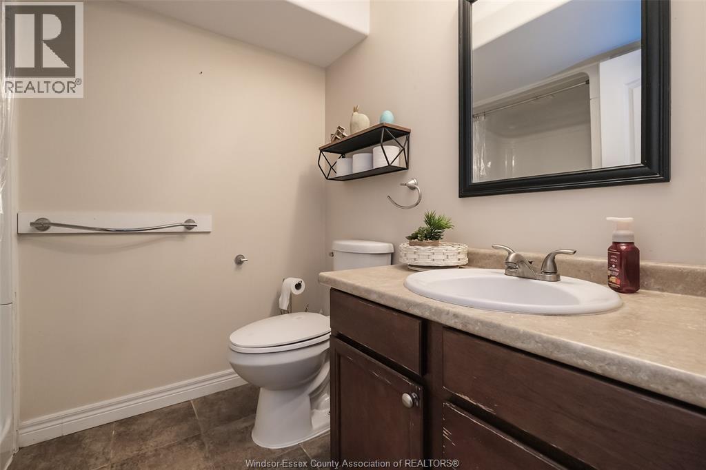 205 WHISPER CREEK, Lakeshore, Ontario, N9K1G3 — Photo 15