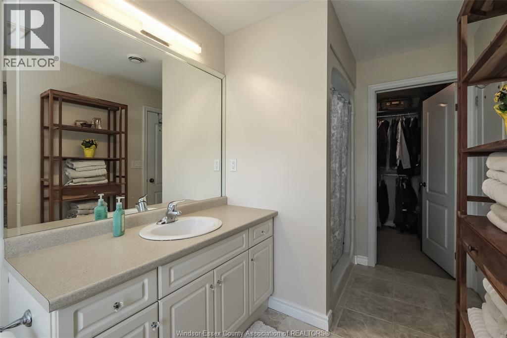 205 WHISPER CREEK, Lakeshore, Ontario, N9K1G3 — Photo 16
