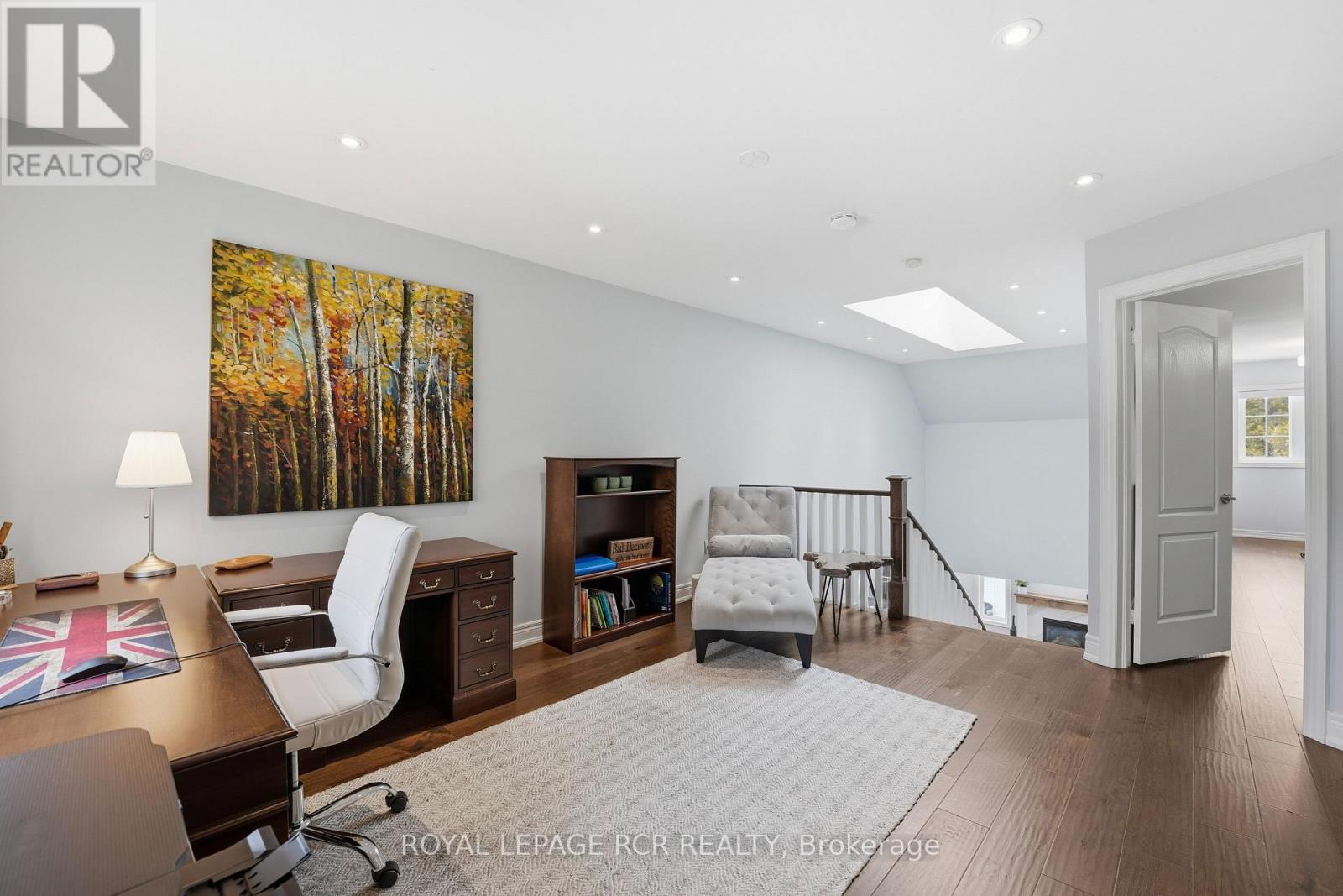 #107 16 BONNELL CRESCENT - 15