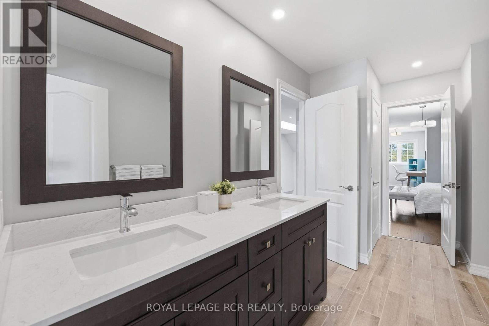 #107 16 BONNELL CRESCENT - 19
