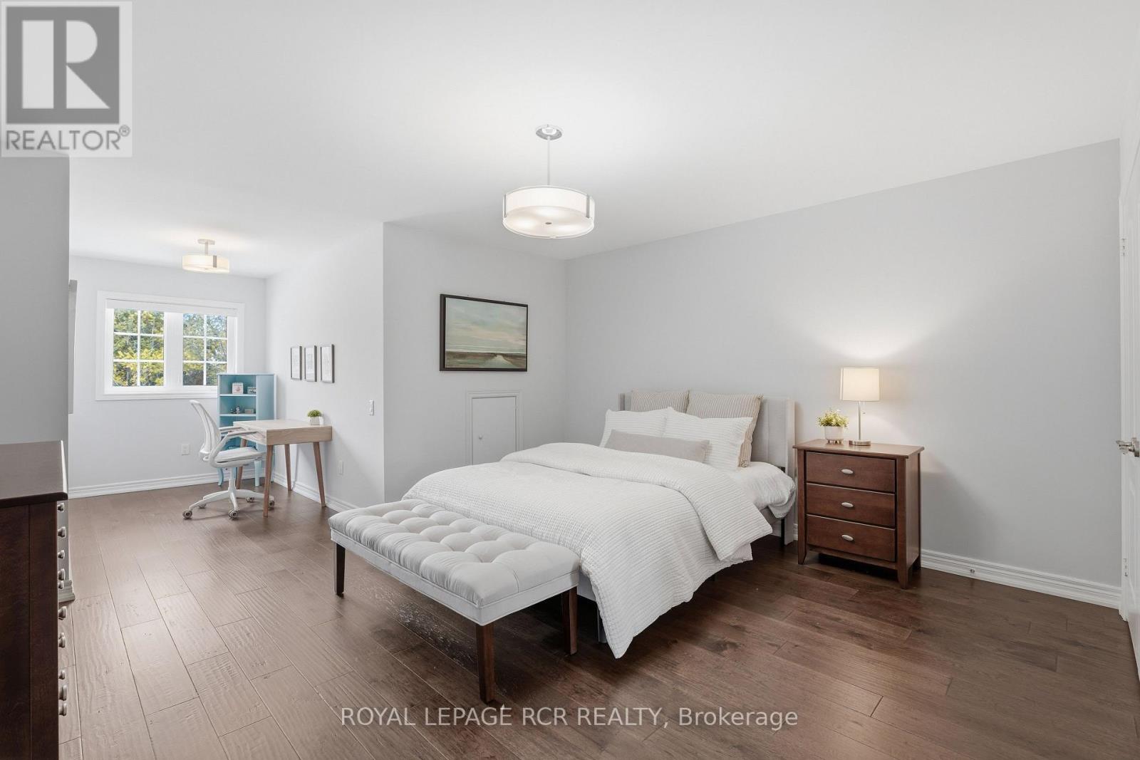 #107 16 BONNELL CRESCENT - 21