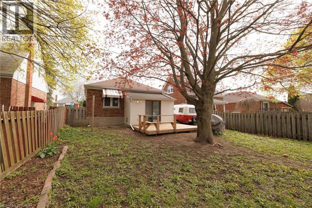 201 BEDFORD Road, Kitchener, Ontario, N2G3A5 — Photo 11