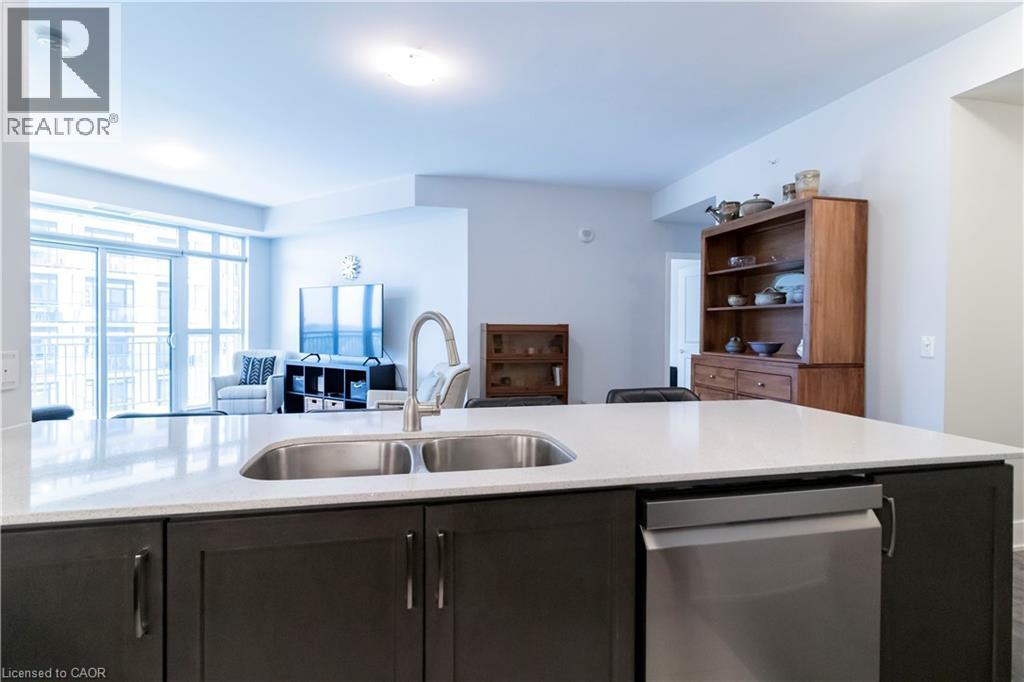 144 PARK Street Unit# 1310, Waterloo, Ontario, N2L0B6 — Photo 4