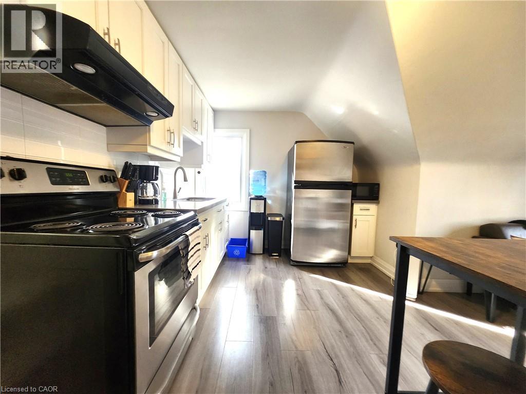 129 MOORE Avenue S, Waterloo, Ontario, N2J1X4 — Photo 14