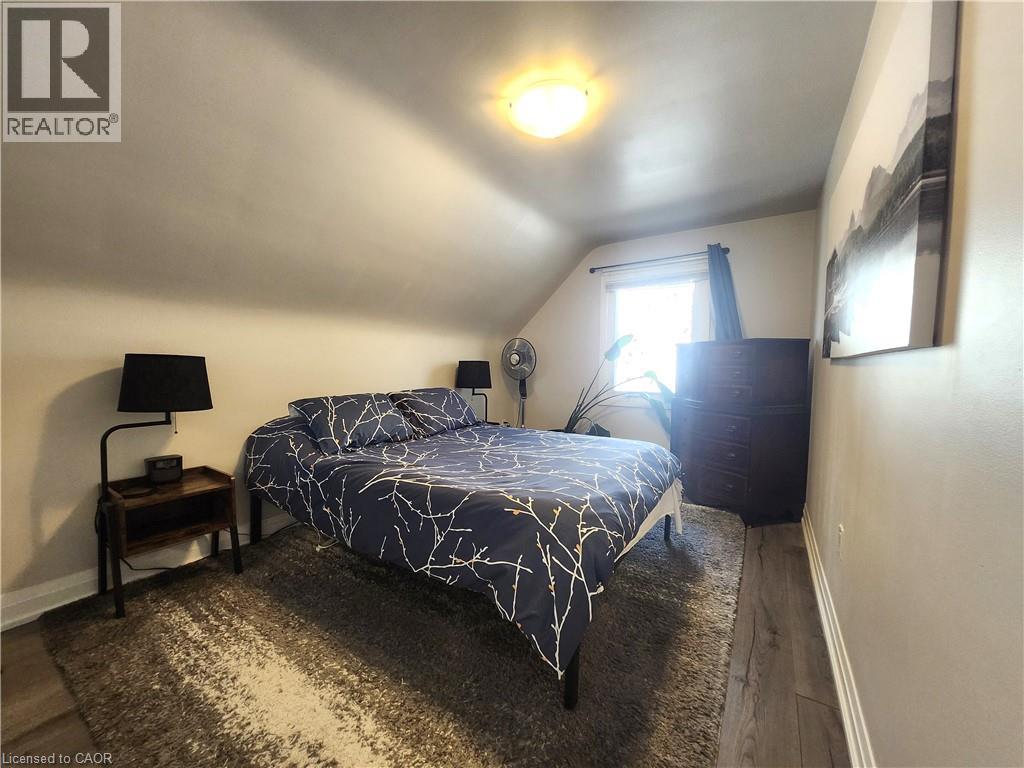 129 MOORE Avenue S, Waterloo, Ontario, N2J1X4 — Photo 16