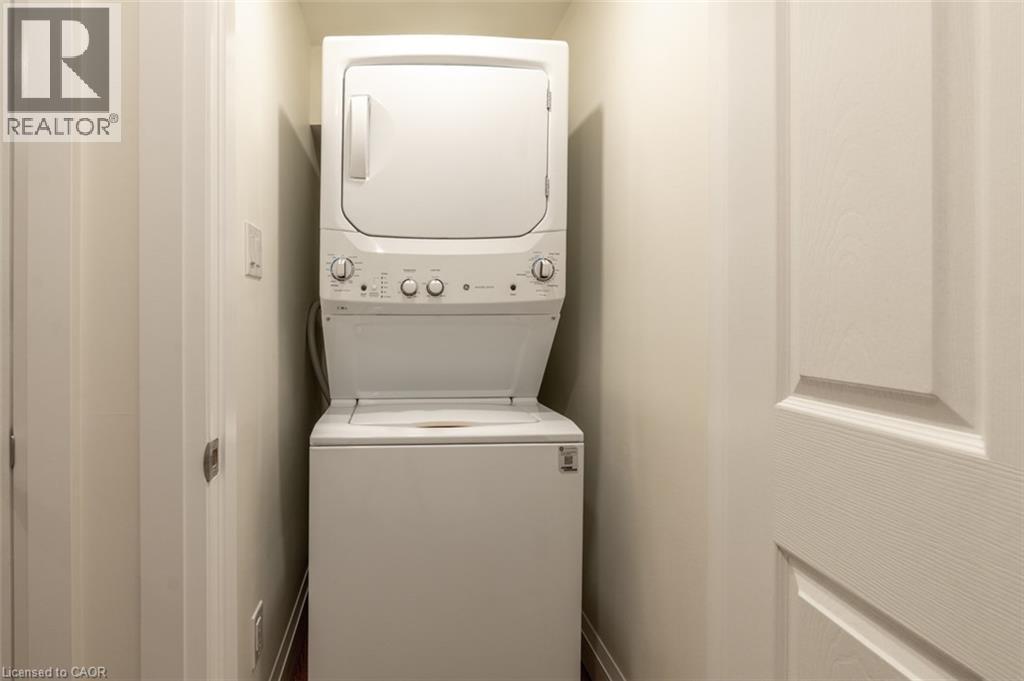 477 VALLEYVIEW Crescent Unit# B, Milton, Ontario, L9T3L3 — Photo 13