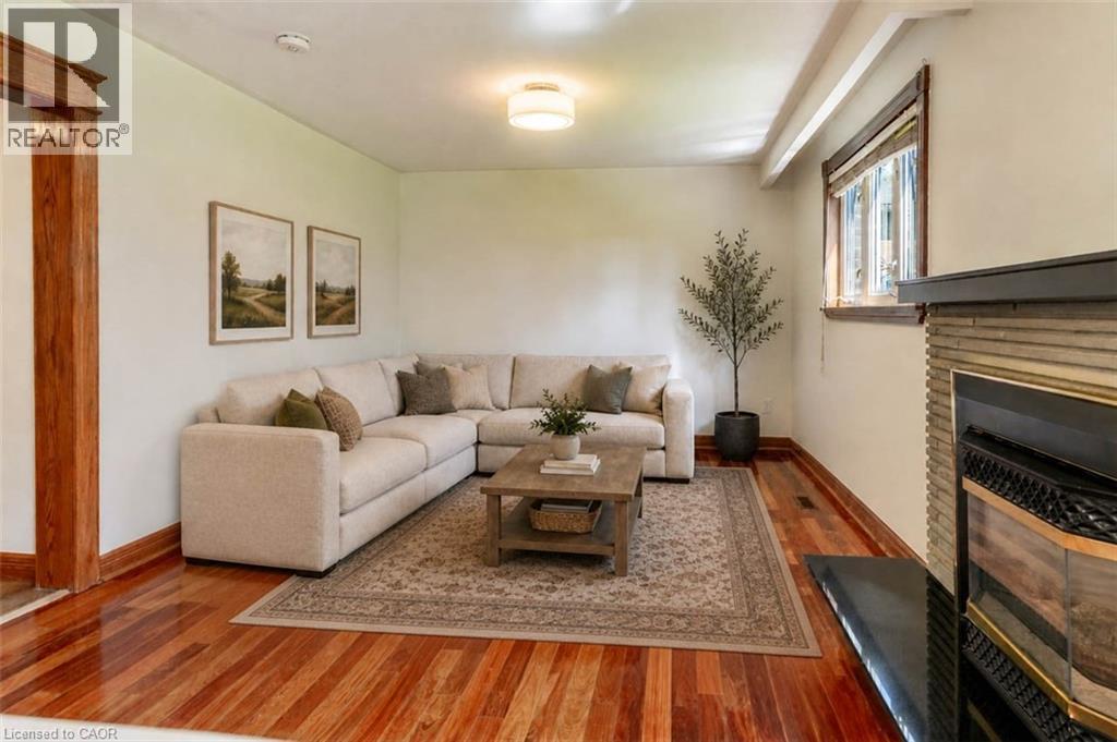 477 VALLEYVIEW Crescent Unit# B, Milton, Ontario, L9T3L3 — Photo 6