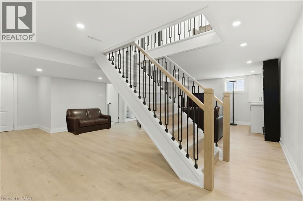 101 CORMAN Avenue, Stoney Creek, Ontario, L8G3W3 — Photo 34