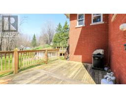 Family room - 602 Scarlett Line, Springwater, ON L0L1V0 Photo 7