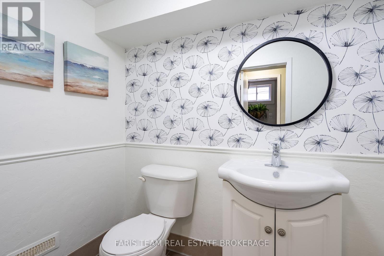 20 CAROL ROAD - 26