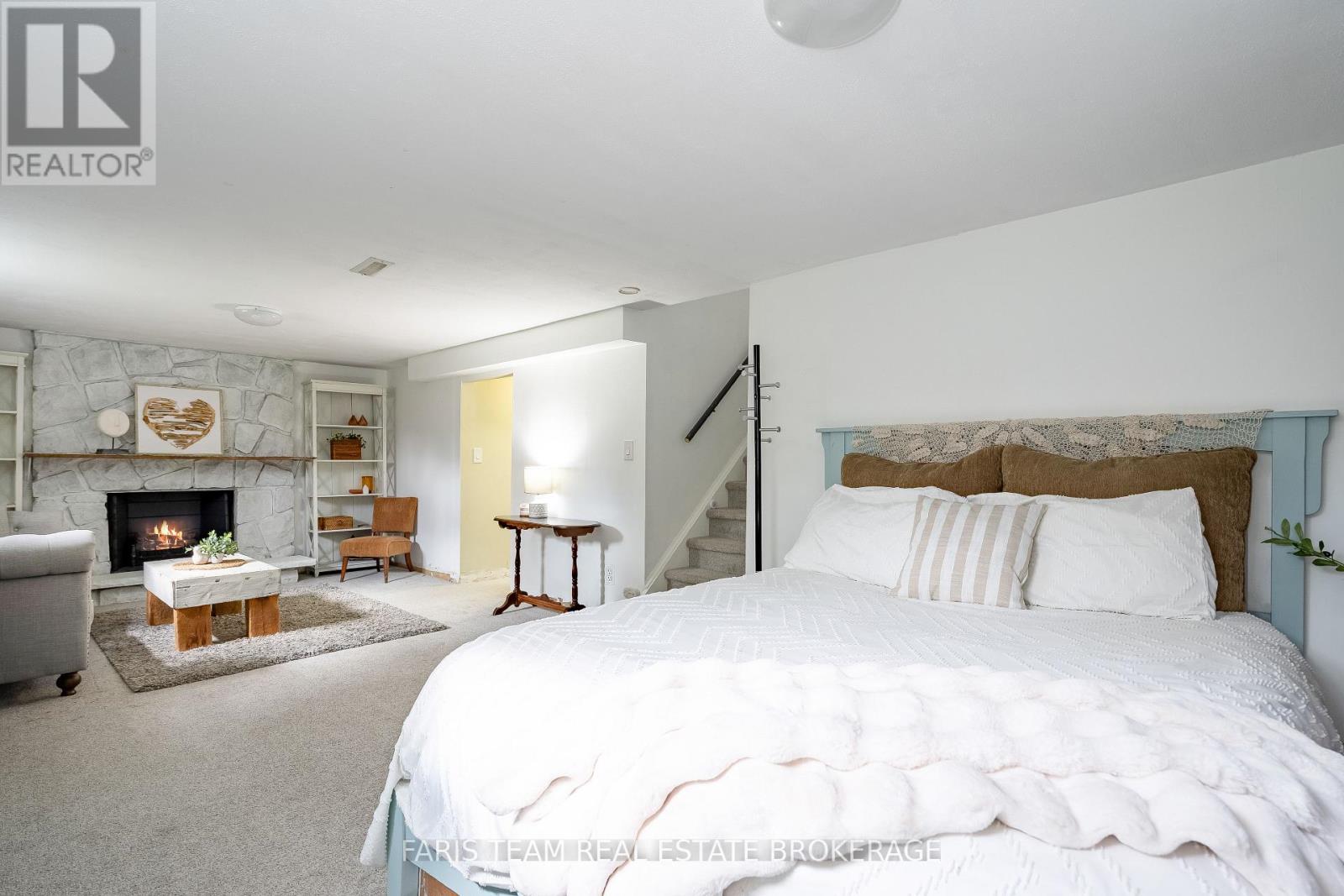 20 CAROL ROAD - 25