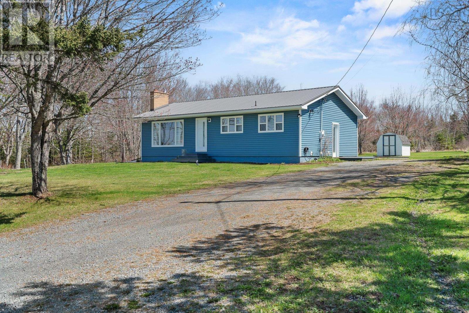 Property 3 of 39 of 544 Lake Road