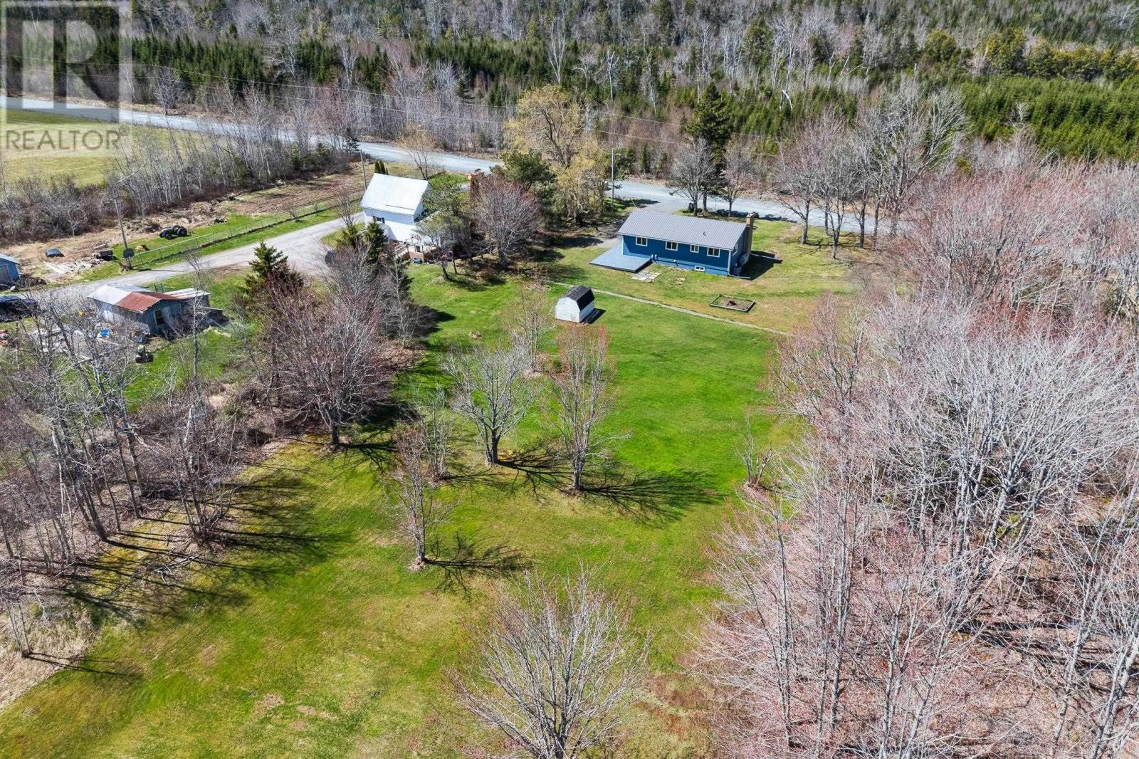 Property 22 of 39 of 544 Lake Road