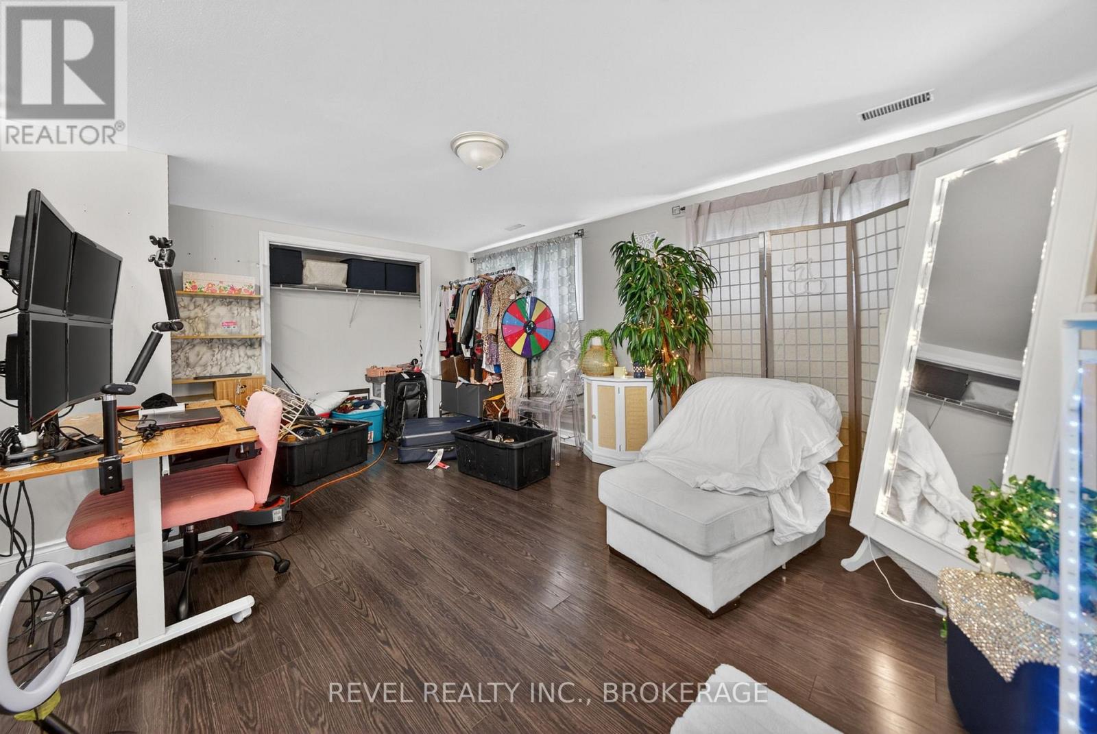 694 HIGH GATE PARK DRIVE - 26