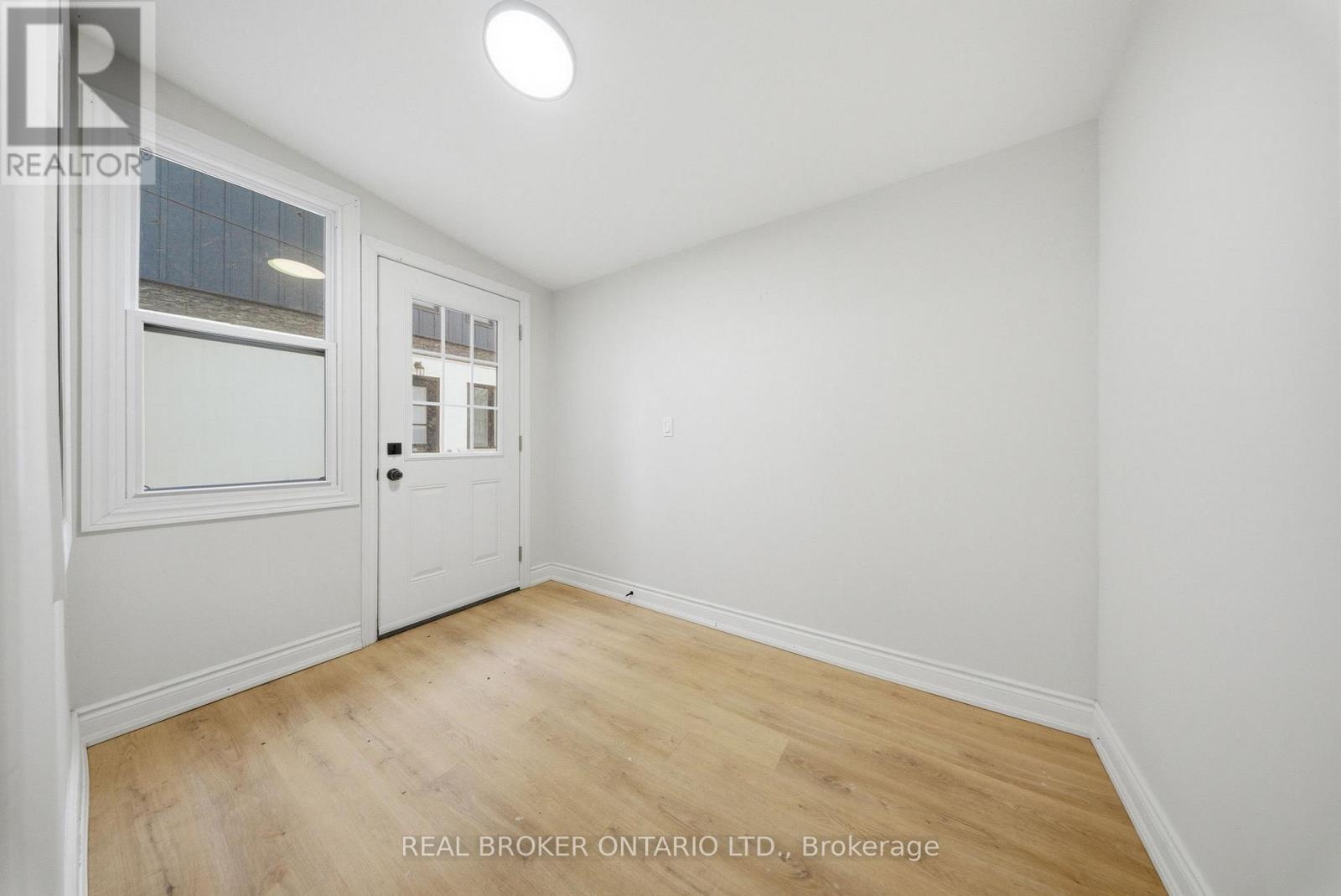 129 DURHAM STREET - 13