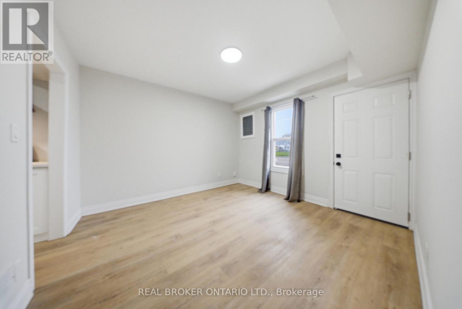 129 DURHAM STREET - 4