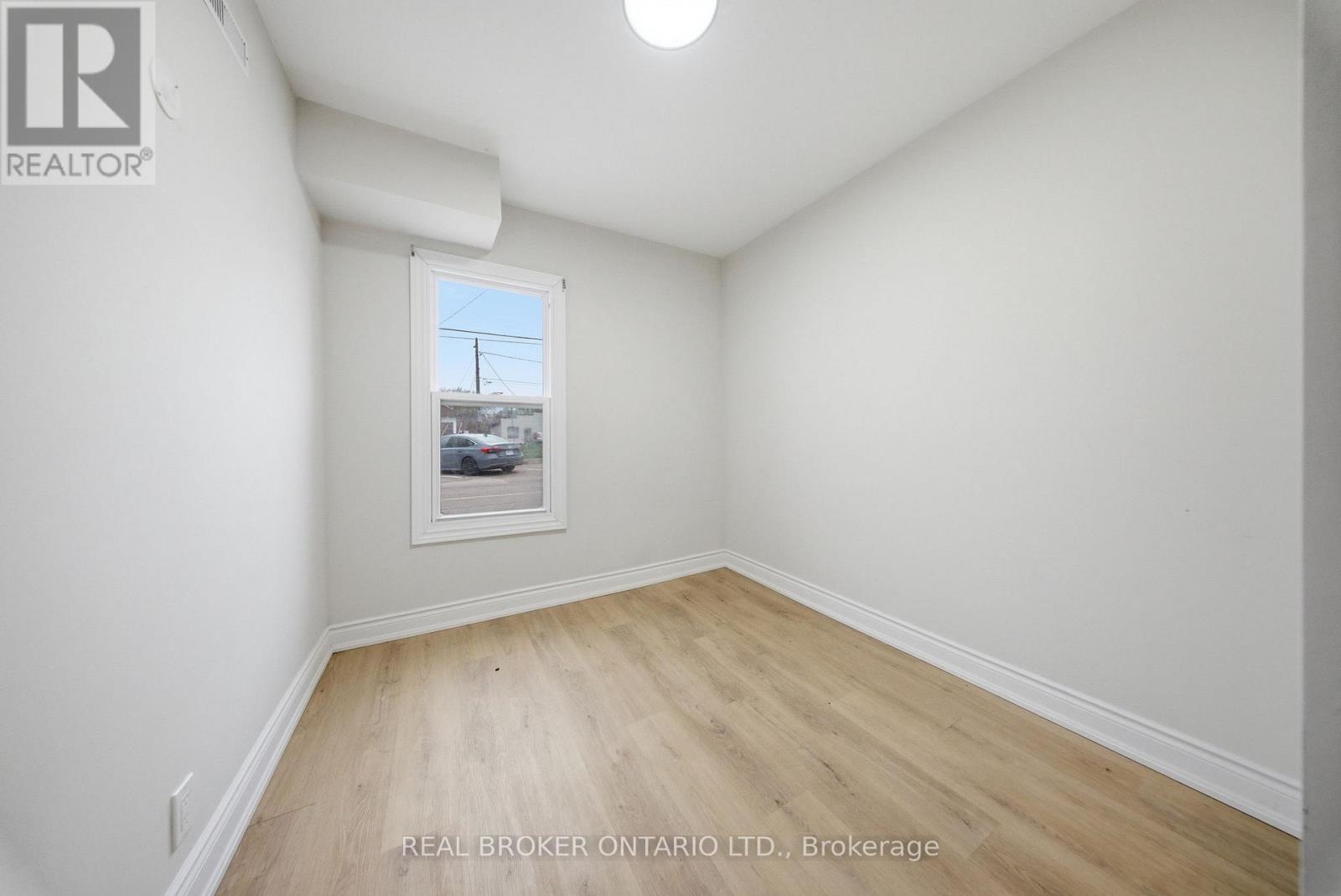 129 DURHAM STREET - 5