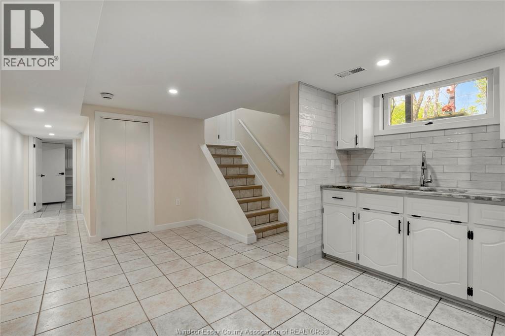 1910 KENT STREET, Windsor, Ontario, N9E3R3 — Photo 33